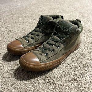 Converse Chuck Taylor All Star Street Mid Men’s size 9